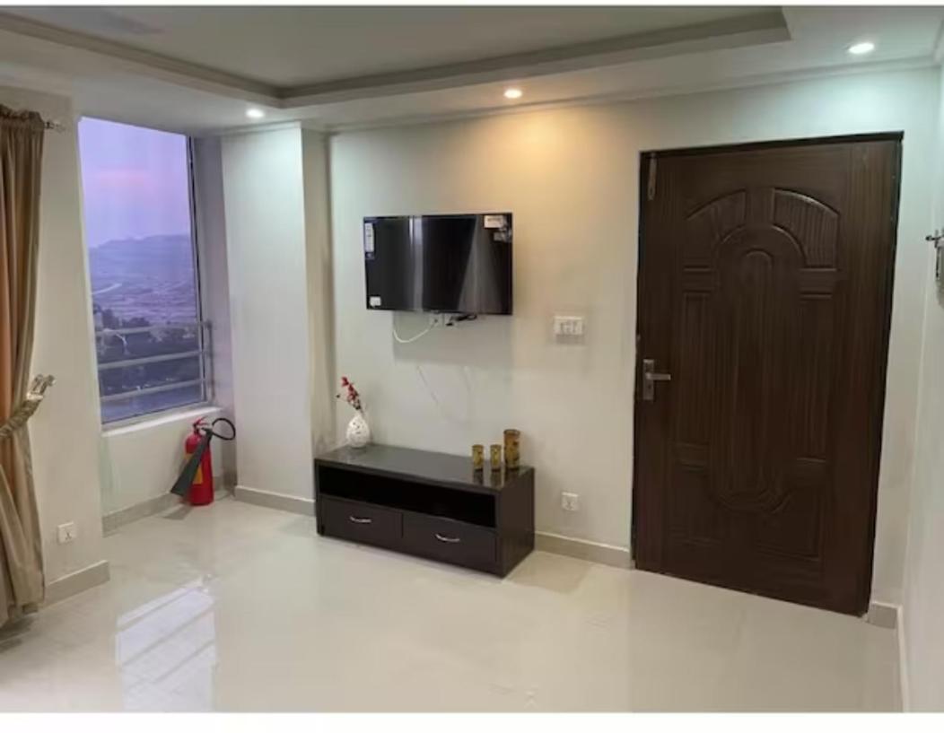라왈핀디 Marine Tower 아파트 외부 사진